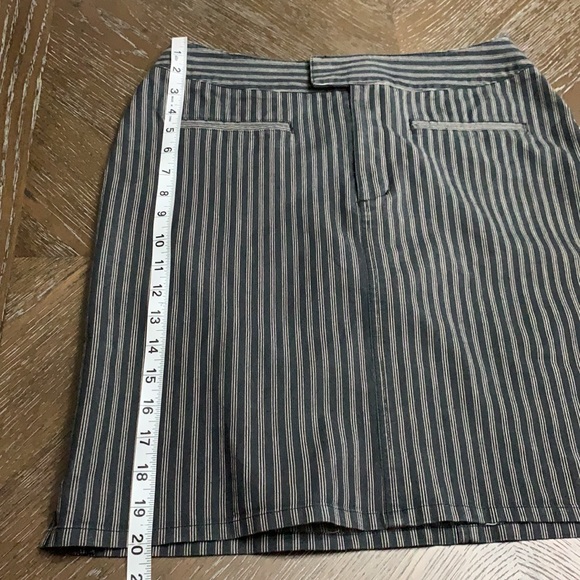 Clere skirt - Picture 10 of 10